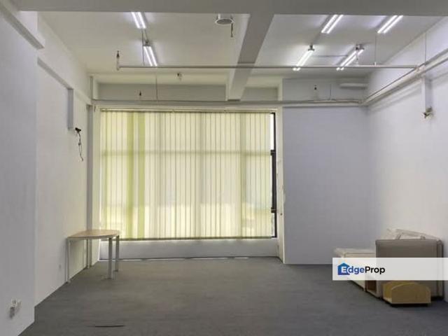Shop for rent in Alam Impian, Selangor