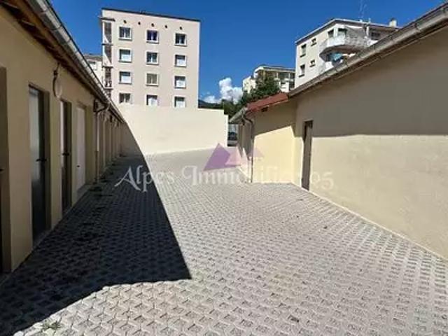 Garage location à France métropolitaine, Gap