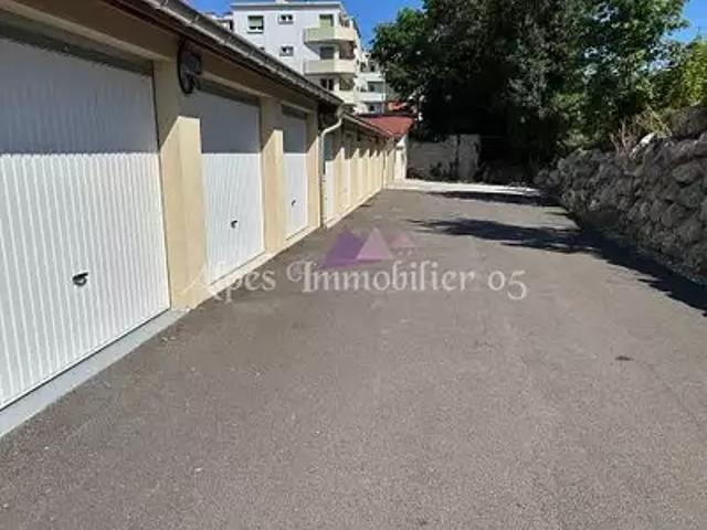 Garage location à France métropolitaine, Gap