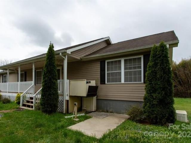 House for sale in Fletcher