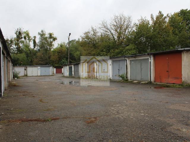 Garaż na sprzedaż w Bytom, Śląskie