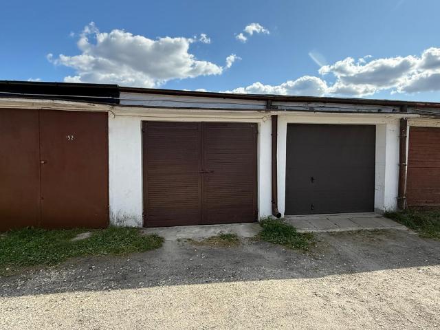 Mieszkanie na sprzedaż w Brzeziny, Łódzkie