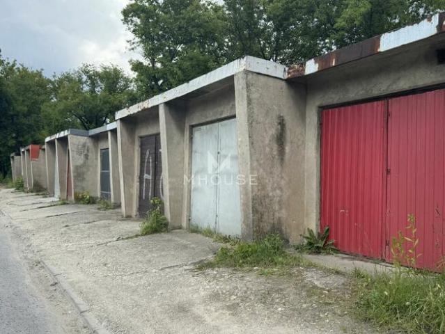 Garaż na sprzedaż w Kraków, Małopolskie