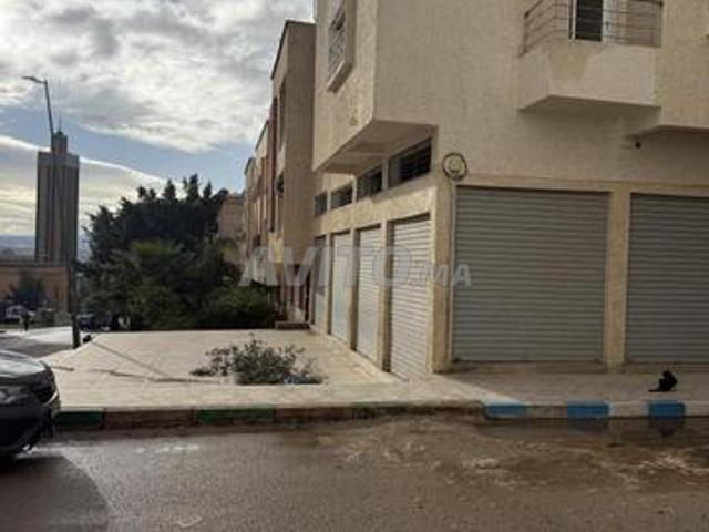 Local commercial location à Fès