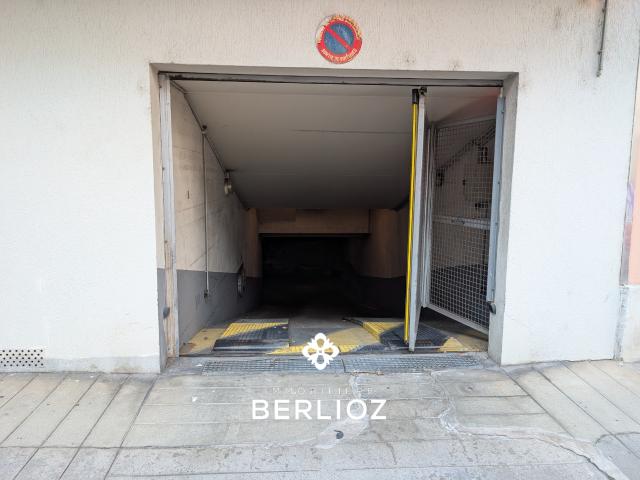 Garage vente à Grenoble
