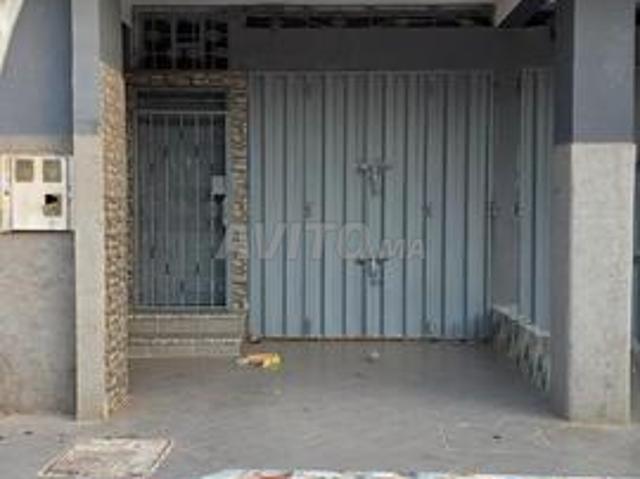 Local commercial vente à Saf, L'Oriental