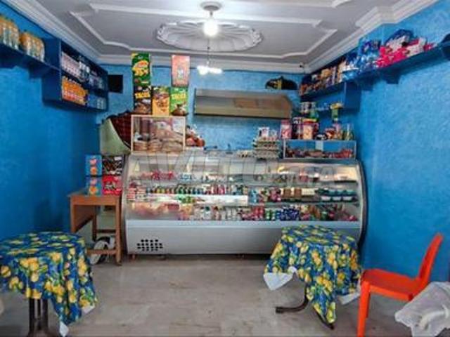 Local commercial vente à Anfa, Moulay Rachid