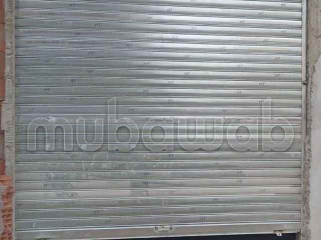 Local commercial location à Témara