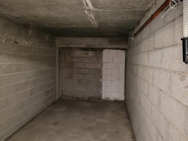 Garage vente à Narbonne, Gruissan