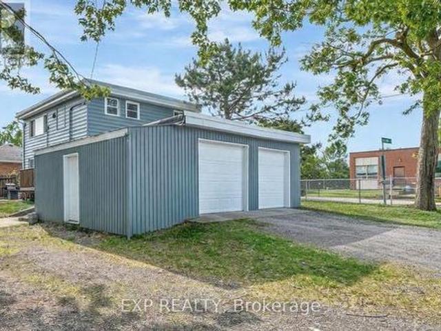 Commercial for rent in Belleville, Ontario