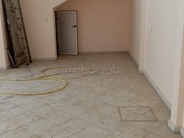 Local commercial location à Ben Slimane