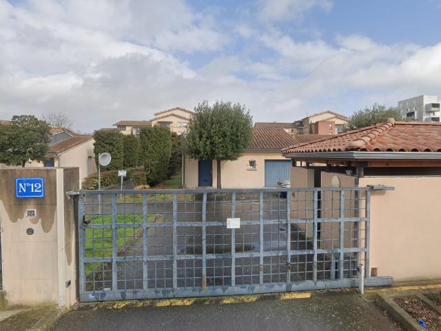Garage location à France métropolitaine, Muret