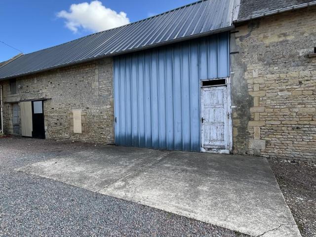 Garage location à Coutances, Lessay