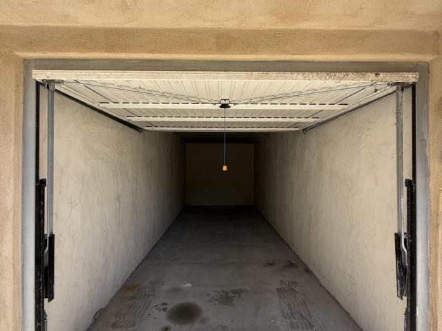 Garage location à Avignon, Bédarrides