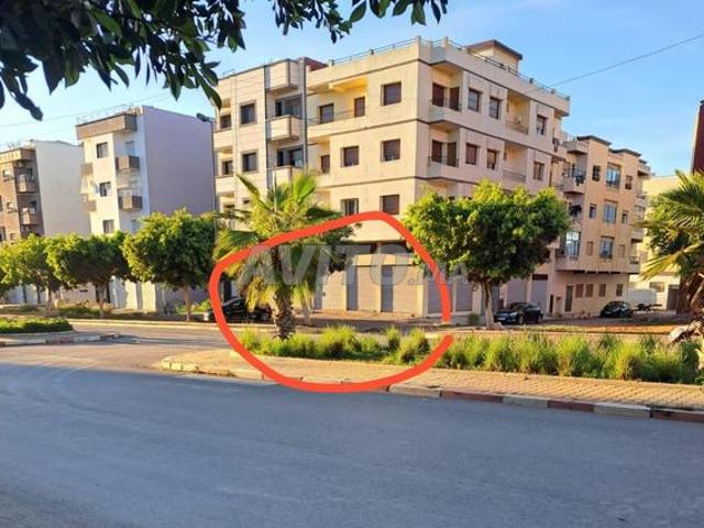 Local commercial location à Salé