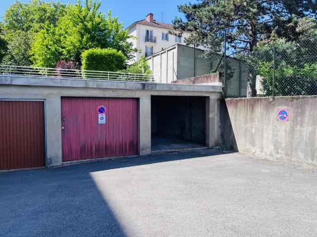 Garage vente à Dijon