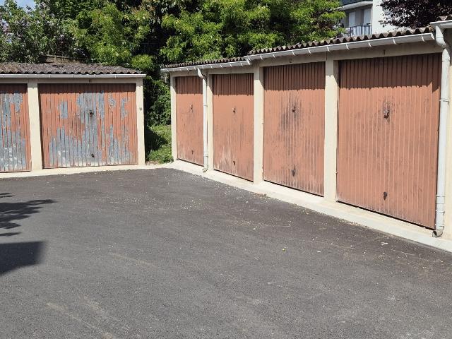 Garage vente à Mantes-la-Jolie, Les Mureaux