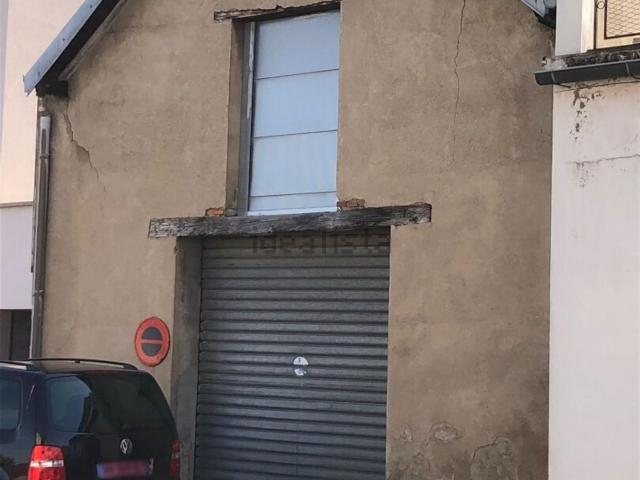 Garage vente à Abrest, Allier