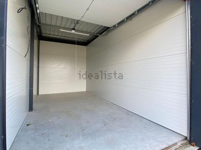 Garage vente à Parc d'activité Batipolis, Aiffres