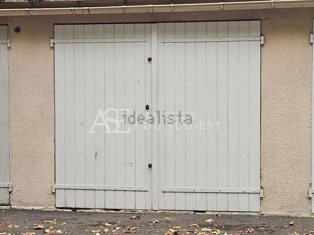 Garage location à Jas de Bouffan, Aix-en-Provence