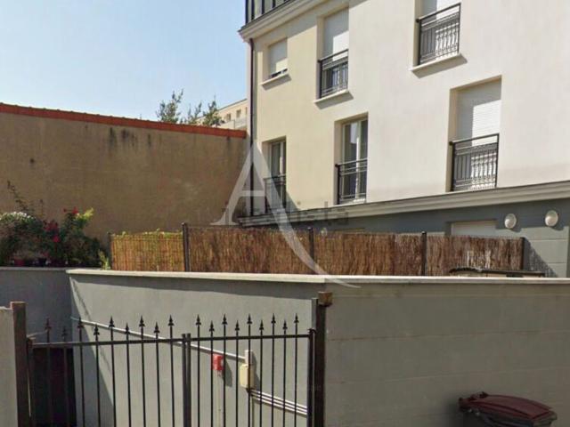 Garage location à Blanc-Seine, Alfortville