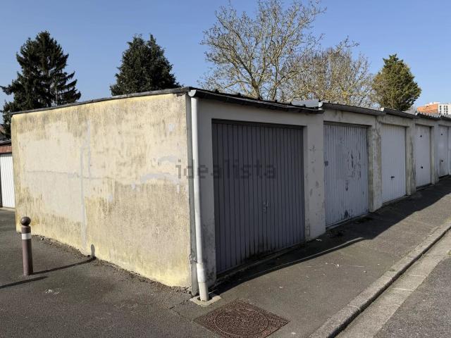 Garage vente à Amiens, Somme