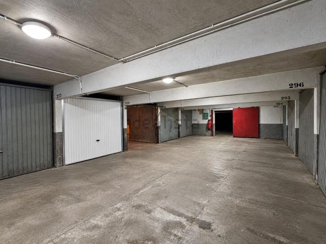 Garage vente à La Roseraie, Angers