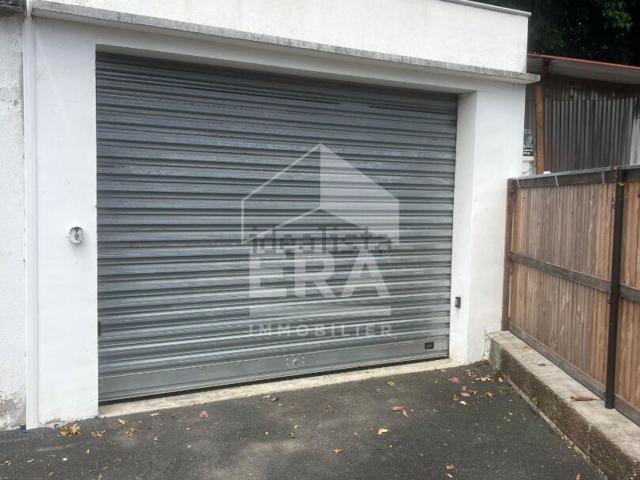 Garage vente à Lapurdi, Anglet