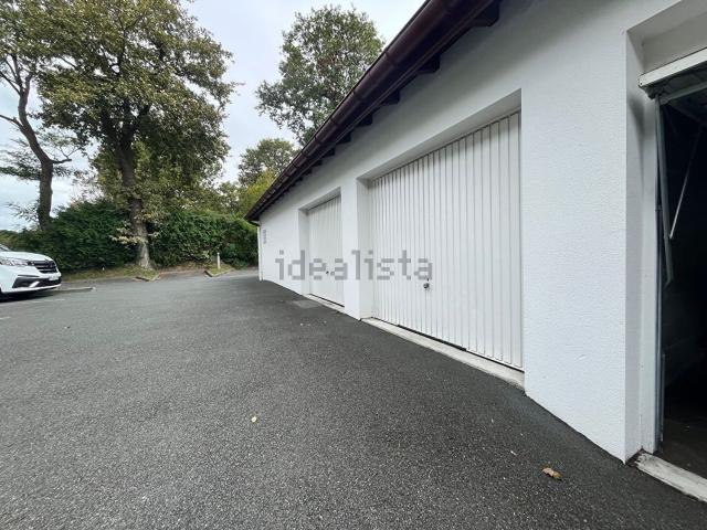 Garage vente à Lapurdi, Anglet