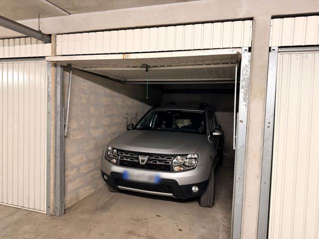 Garage location à Centre Ville, Antibes