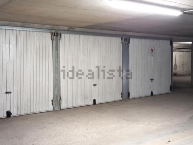 Garage location à Antibes, Alpes-Maritimes