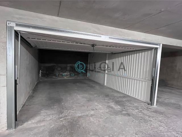 Garage location à Centre Ville, Antibes
