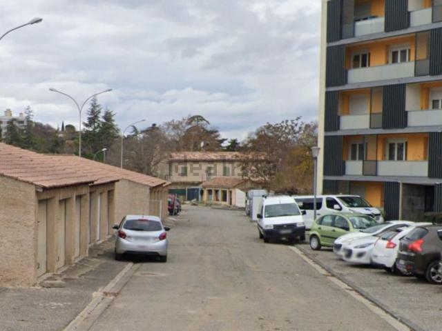 Garage location à Apt, Vaucluse