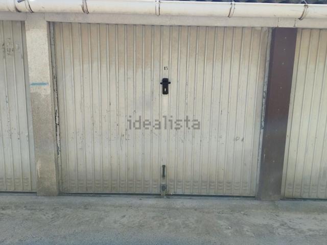 Garage location à Aubagne, Bouches-du-Rhône