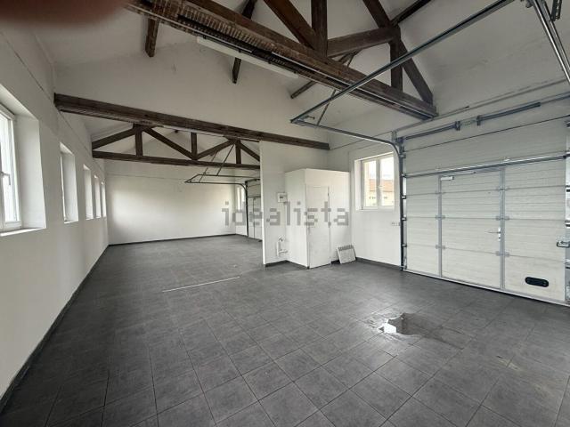 Garage location à Aunay-sous-Auneau, Eure-et-Loir