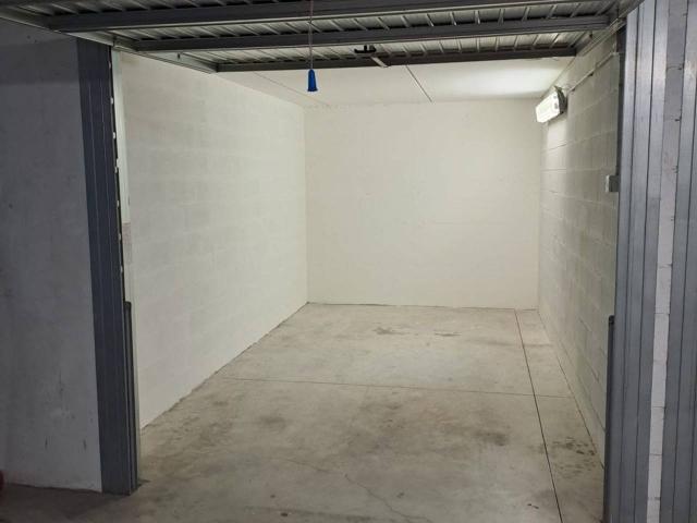 Box in affitto a Quartiere 5, Firenze