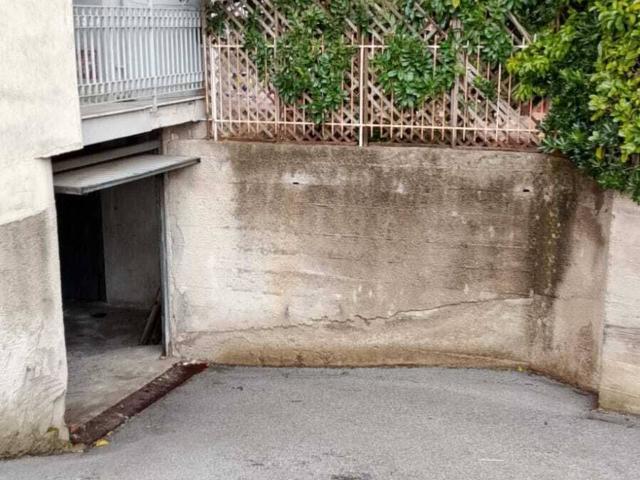 Box in vendita a Sava, Baronissi