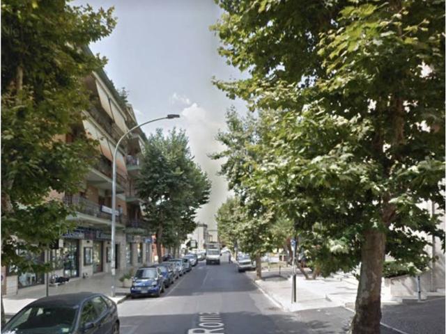 Box in vendita a Guidonia Montecelio, Roma Capitale