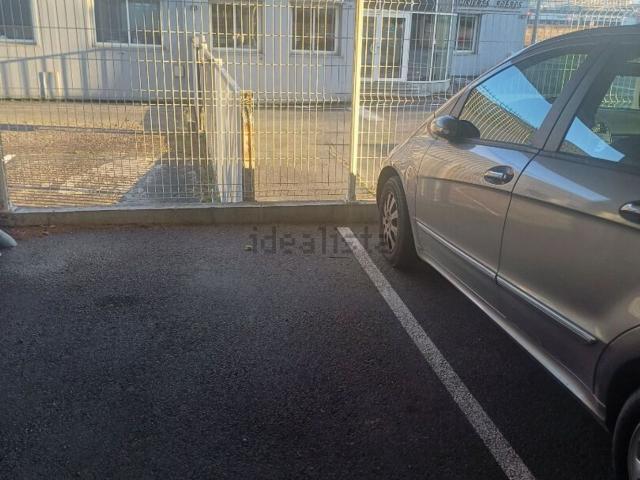 Garage vente à Hourcade, Bègles