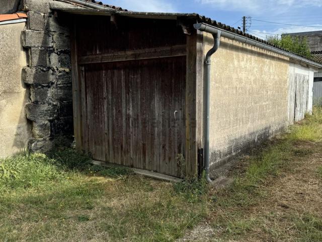 Garage location à Terres Neuves, Bègles