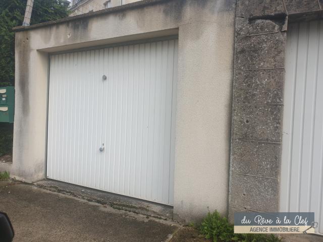 Garage location à Bernay