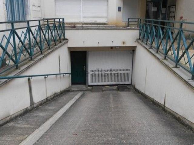Garage location à Rue Battant, Besançon