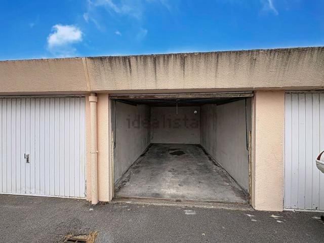 Garage vente à Lapurdi, Biarritz
