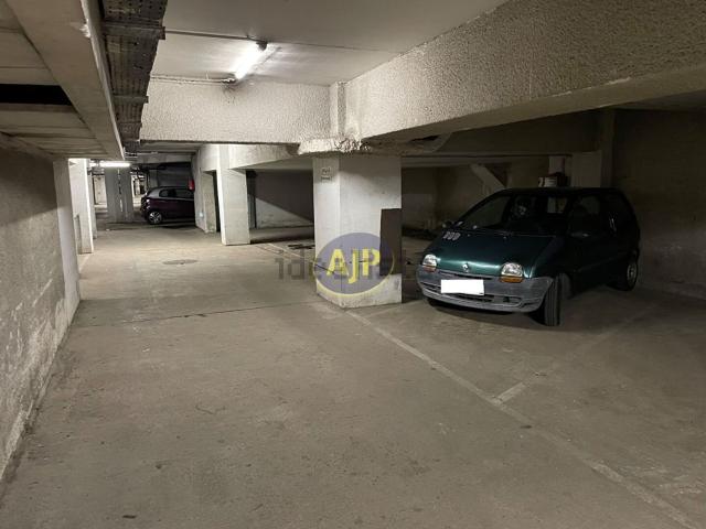 Garage vente à Lapurdi, Biarritz