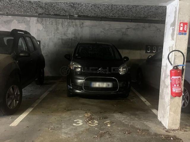 Garage vente à Bordeaux, Port de la Lune, Bordeaux