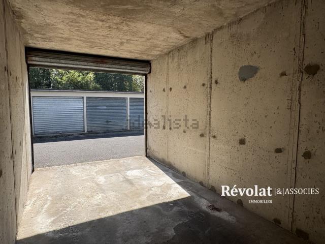 Garage location à Les Pins-Francs, Bordeaux