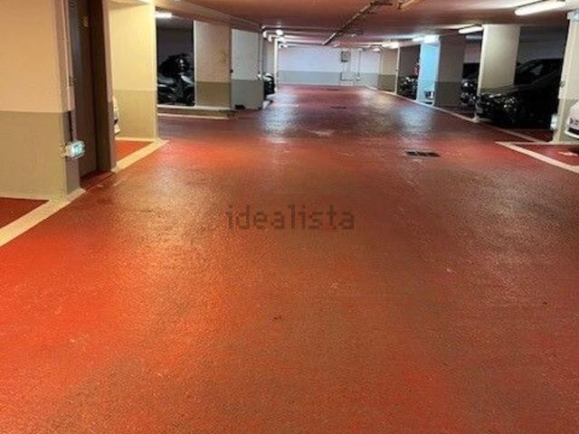 Garage vente à Point du Jour, Boulogne-Billancourt