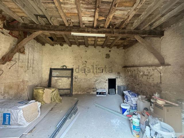 Garage vente à Asnières-les-Bourges, Bourges