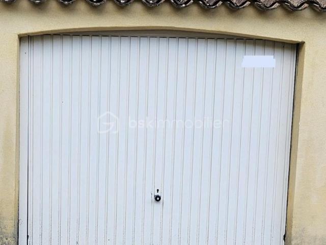 Garage vente à Nîmes