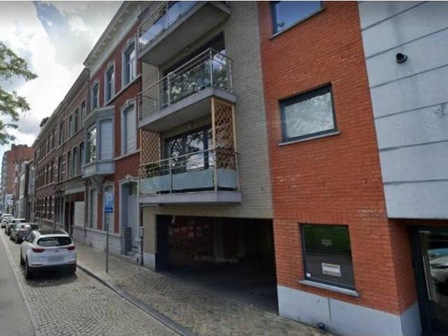 Garage location à Liège, Wallonie
